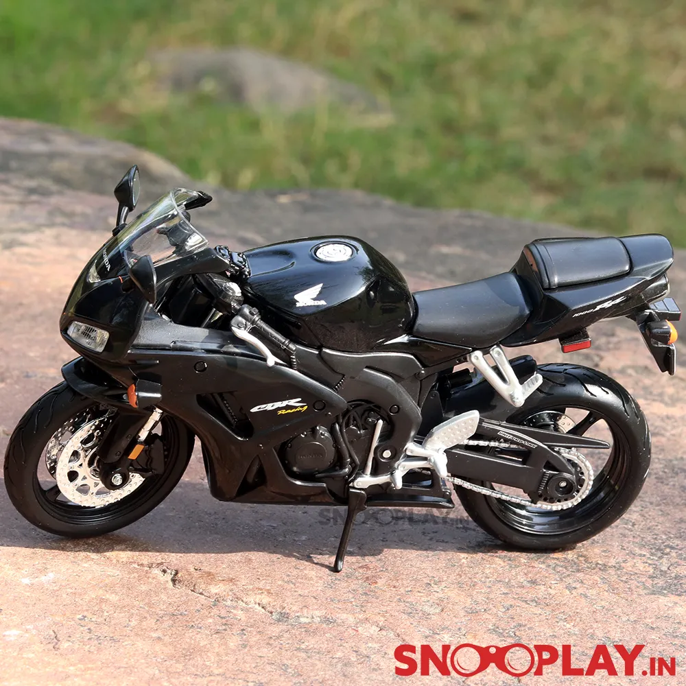 Honda CBR 1000RR Diecast Bike 1:12 Scale Model